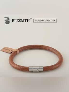 BLKSMTH. The Classic Brown Leather Bracelet with Silver Clasp Unisex